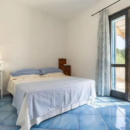 Villa Pula Sardegna A 300 Mt Dal Mare
